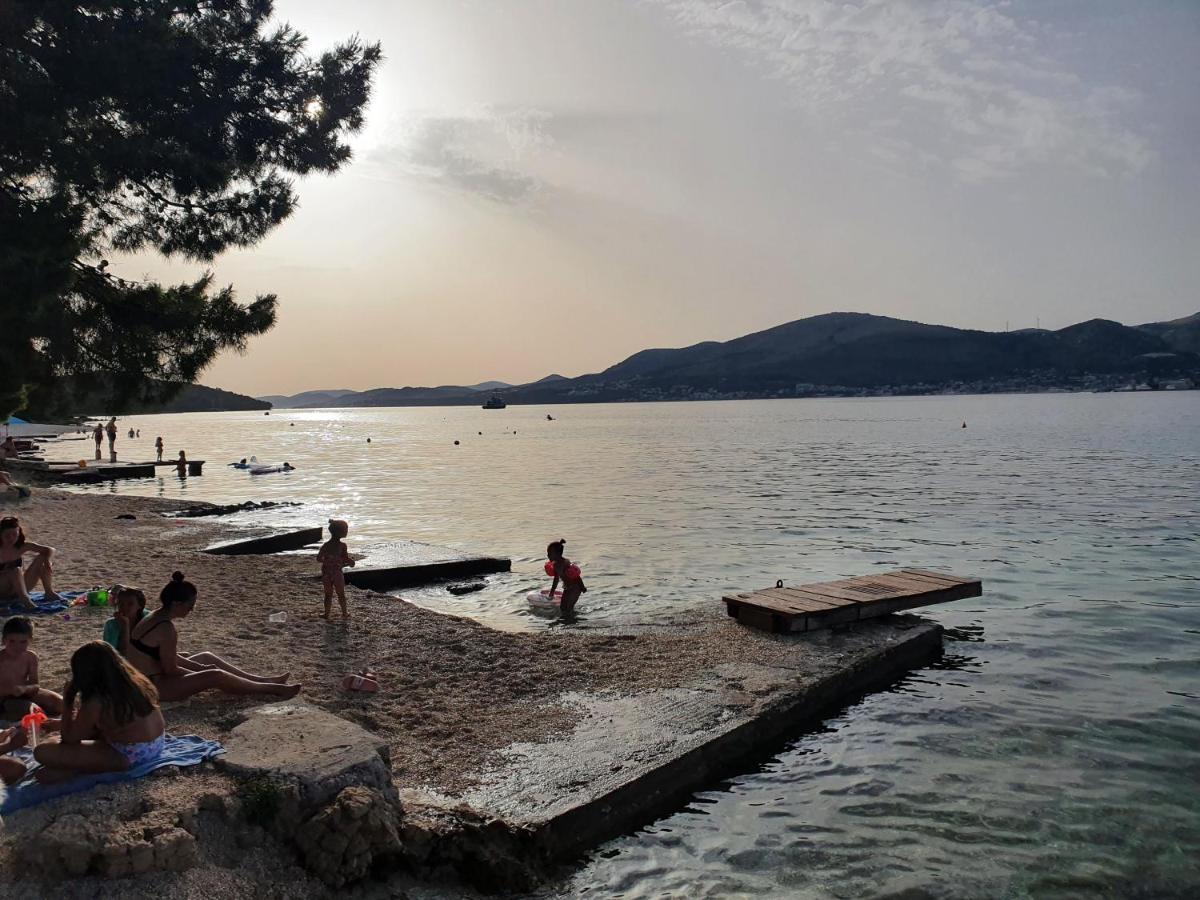 Apartman Tamara Trogir Buitenkant foto